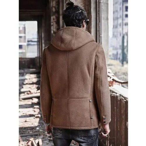 shearling leather coat5 a5455908 21df 4536 a8c3 f6f01965c59a